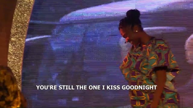 SUNDAY SERVICE CHRISTMAS CONCERT (1ST) 19-12-2021 смотреть онлайн