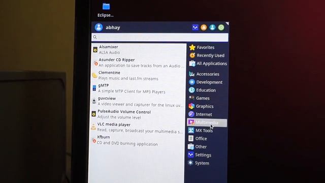 MX Linux with XFCE смотреть онлайн