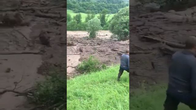 Джугба обвал на трассу смотреть онлайн