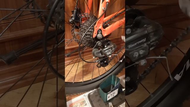 Как помыть и смазать цепь не снимая с велосипеда. смотреть онлайн