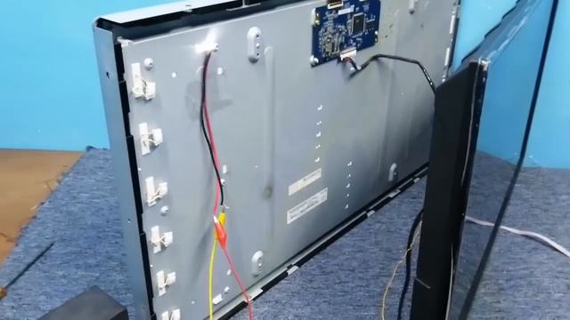 OTRA ADAPTACIÓN de DISPLAY en TV LED 32" смотреть онлайн
