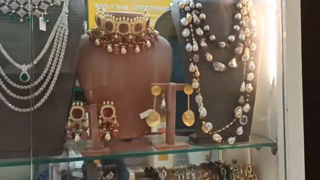 Южный район Нью Дели (2) смотреть онлайн