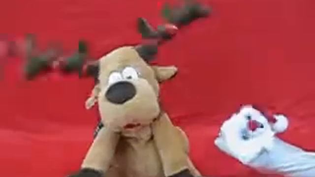 DanDee Animated Reindeer singing "Grandma Got Run Over By A Reindeer." смотреть онлайн