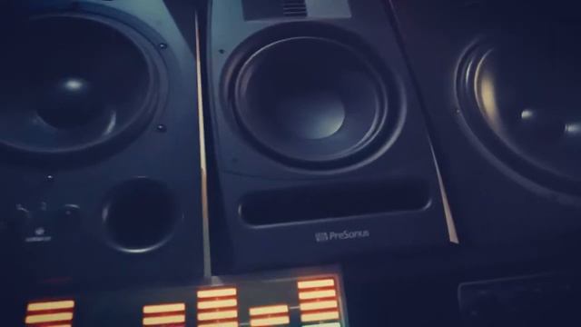هوم استوديو. GENELEC 1032 adam a8x presonus r80 смотреть онлайн