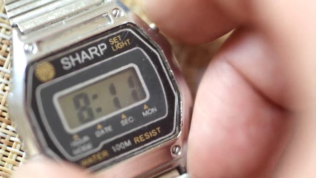 Часы наручные, Sharp, Китай, с браслетом. Лот. 01776М смотреть онлайн