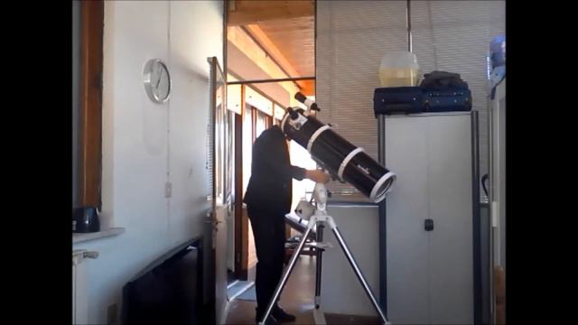 MONTATURA EQ5 - SPOSTARLA CON UN DITO! SKYWATCHER 200/1000 BD смотреть онлайн