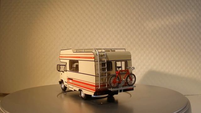 Pilote R 470 Citroën C 25 (1984)1/43 смотреть онлайн