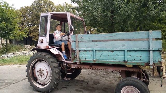 Трактор в полі дир-дир-дир| Клип-шоу| Лагерь Факел смотреть онлайн