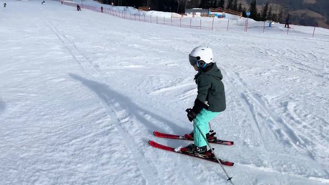 Op SKIVAKANTIE in OOSTENRIJK! #225 | Kim Kötter смотреть онлайн