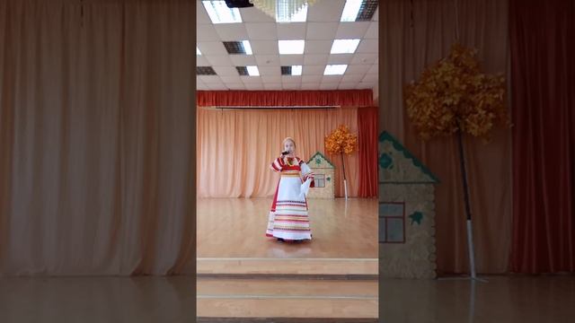 Рожкова Анастасия. "Поёт соловей" -волжские страдания. смотреть онлайн