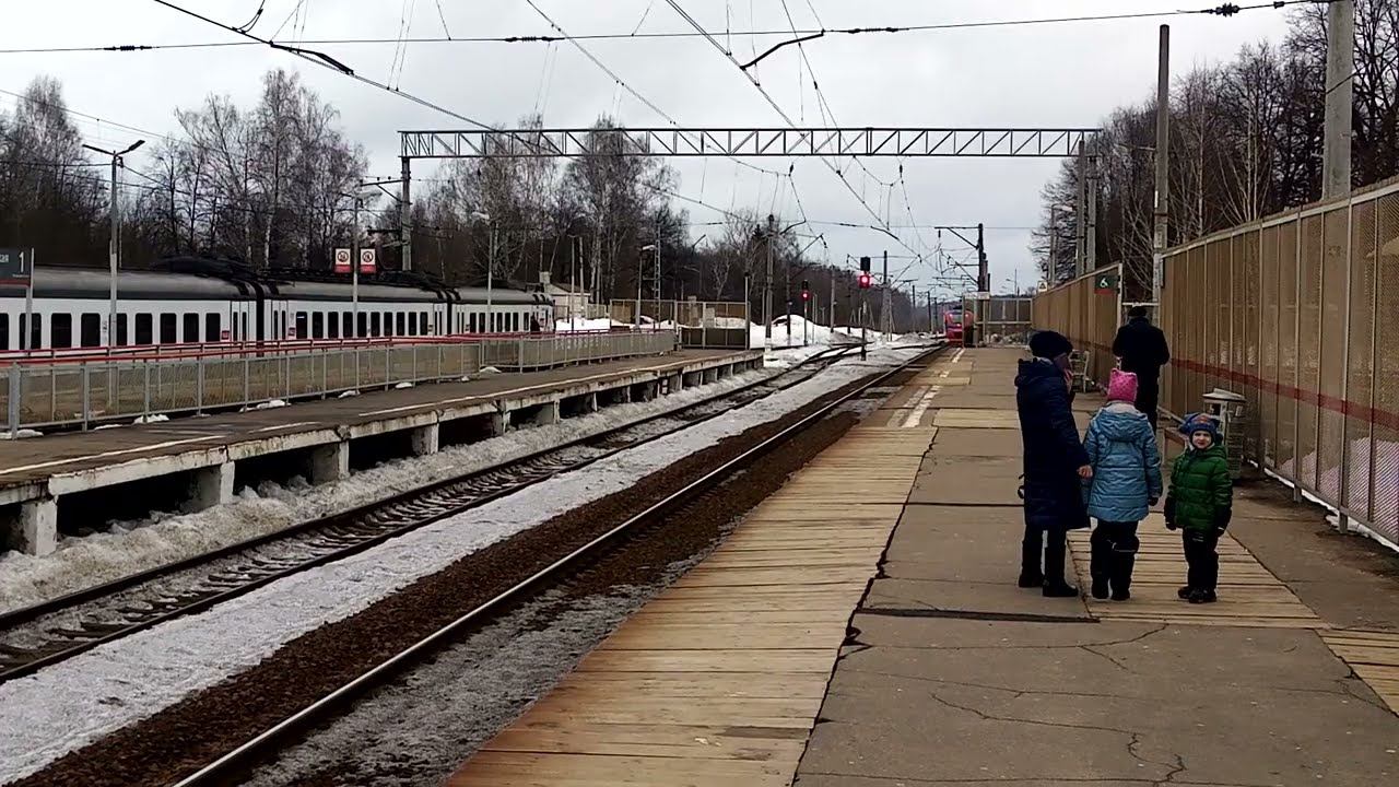 Платформа Львовская. ЭП2Д 0033 Экспресс РЭКС до Царицыно, ЭП2Д до Тулы и бегущие от контры зайцы. смотреть онлайн