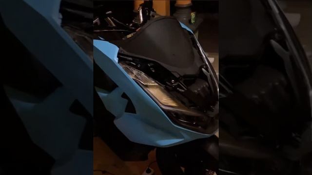 Pcx 160 pasang Stiker oracal snow blue смотреть онлайн