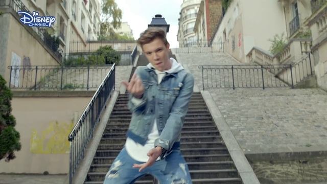 Mucize: Uğur Böceği Ile Kara Kedi L Mucize'nin Şarkısı Ve Yepyeni Klibi I Disney Channel Türkiye
