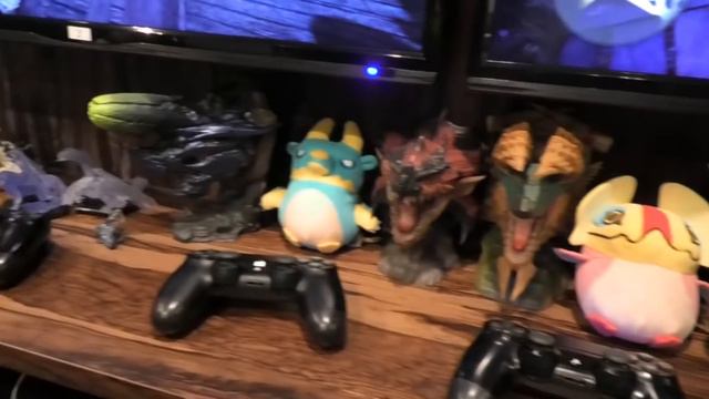 "Monster Hunter Bar" in Tokyo смотреть онлайн