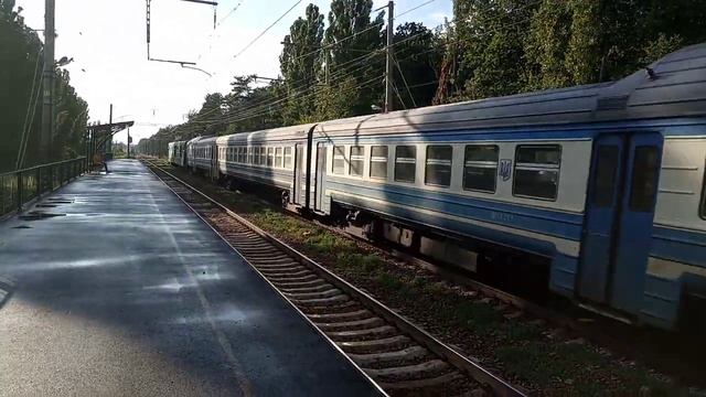 "на ремонт" Вл80к-107 тягне др1а-277 в депо Коростень пл.Новобіличі, перегін Святошин-Біличі смотреть онлайн