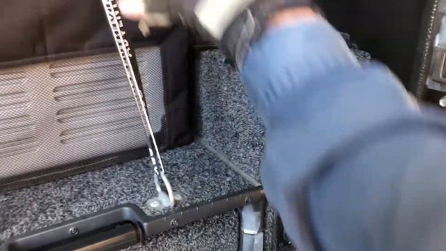 @ Sveno Mick ARB tail gate assist D Max. смотреть онлайн