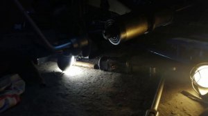 Замена задних амортизаторов и сайлентблоков продолного рычага  Мицубиси Каризма