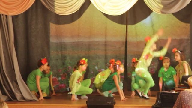 Танец маков. Волшебник Изумрудного города. смотреть онлайн