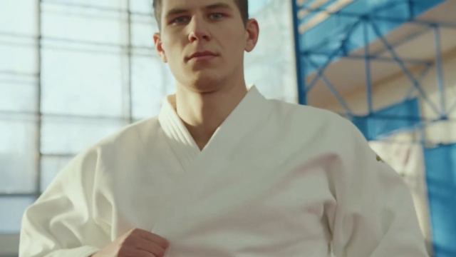 БИЗНЕС И СПОРТ.Что дает спорт для успеха в бизнесе? смотреть онлайн