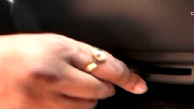 How To Fold 3rd Row Seats In Toyota Fortuner | CarDekho.com