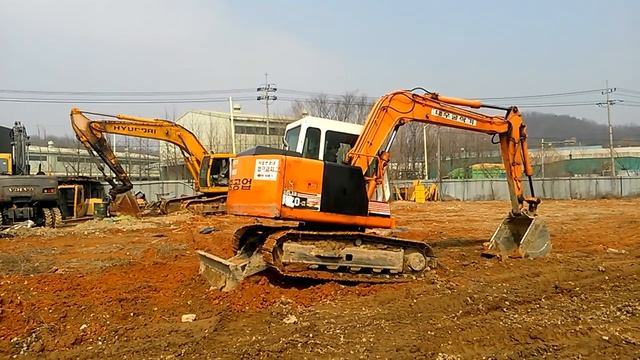 1999YEAR DAEWOO S70-3 KOREA USED EXCAVATOR LEADERS CONSTRUCTION MACHINARY DIGGER смотреть онлайн