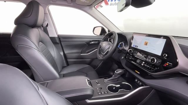2023 Toyota Highlander Hybrid at Oxmoor Toyota Louisville & Lexington, KY T55297 смотреть онлайн