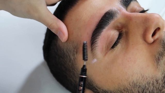 HOW TO GROOM MENS EYEBROWS смотреть онлайн