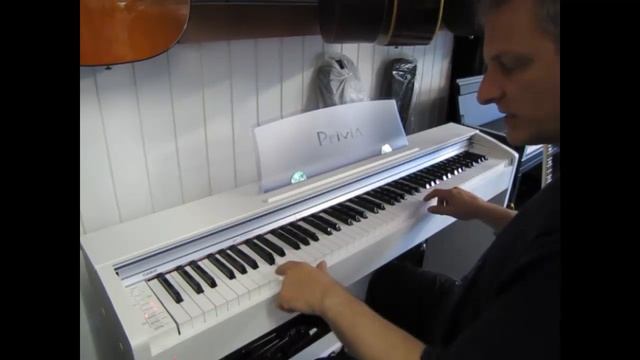Piano Review : Casio Privia PX 735 digital electronic piano смотреть онлайн