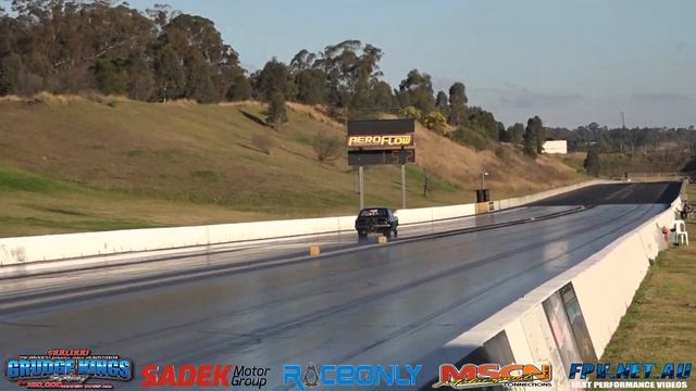 IENIL8 MANSWETO RACING FORD CAPRI RETURNS 7.01 @ 198 MPH смотреть онлайн
