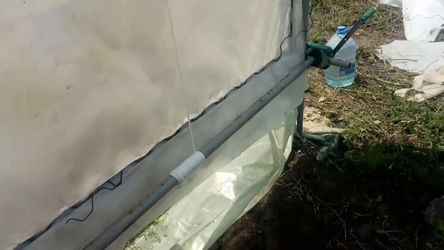 никто в мире так не додумается накрываем теплицу 50-12метров пленкой 200мк вдвоем смотреть онлайн