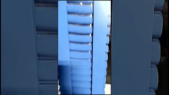 Синий цвет у дизайнерских радиаторов Steel Hot смотреть онлайн