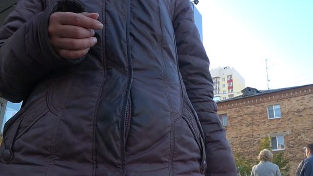 ✅СЛЕДИМ ЗА ПОПРОШАЙКОЙ 24 ЧАСА! ЦЫГАНСКАЯ ПОДСТИЛКА? ч1 смотреть онлайн