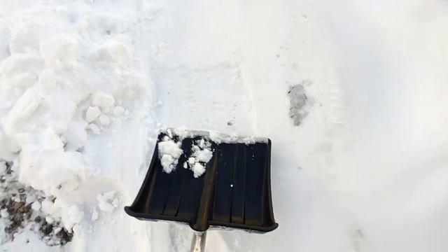 ПАРКОВКА из ГРАВИЯ ЗИМОЙ !!! Минусы парковки из гравия! смотреть онлайн