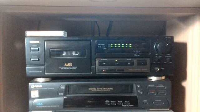 Кассетная дека AIWA AD-F 460 смотреть онлайн