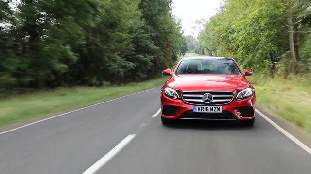 Mercedes-Benz E-Class Review: 10 things you need to know смотреть онлайн