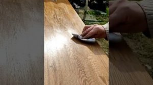 Подоконник из дуба. Закрыть радиатор отопления в квартире.