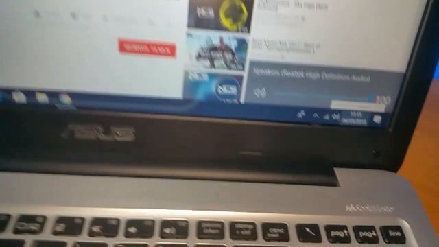 Notebook ASUS X556UR i7-7500U recensione e scheda tecnica смотреть онлайн