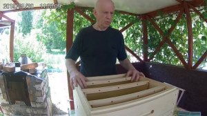 Пчеловодство начинающим. Один из способов найти матку.