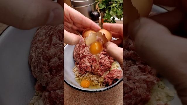 Как сделать котлеты #shorts смотреть онлайн