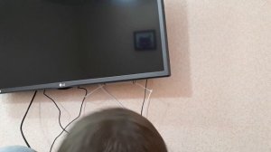 Секретный вариант крепления приставки к телевизору.