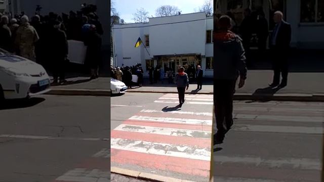 Бардак на Богомольца 10 Киев. смотреть онлайн