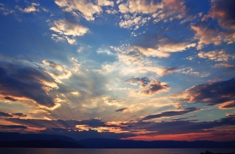 Шопен самый известный Ноктюрн соч.9 № 2 и красота Неба смотреть онлайн