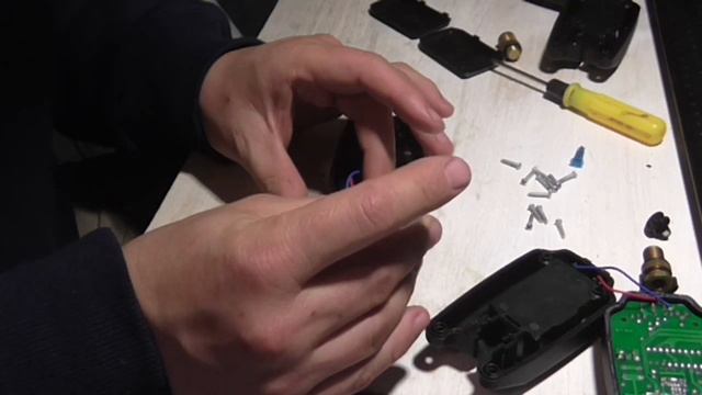 Простая защита сигнализаторов поклёвки от дождя / Simple protection of bite alarms from rain смотреть онлайн