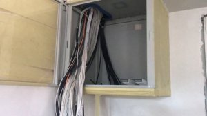 Серверный шкаф 19 дюймов дома, коммутация тв кабеля и домашней сети в одном шкафу.