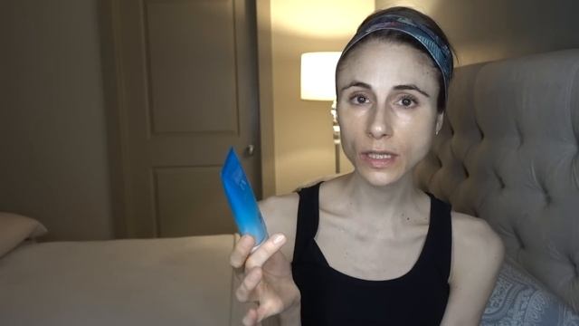 Biore UV Aqua Rich Watery Essence vs Neutrogena Hydro boost SPF| Dr Dray смотреть онлайн