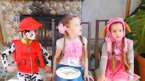 Щенячий патруль спасает Настю от стиральной машины