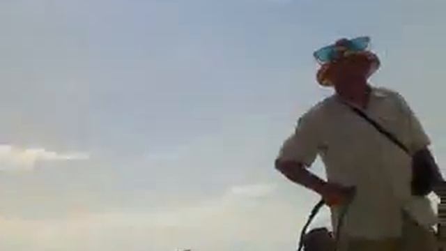 ржачный продавец кукурузы на море смотреть онлайн