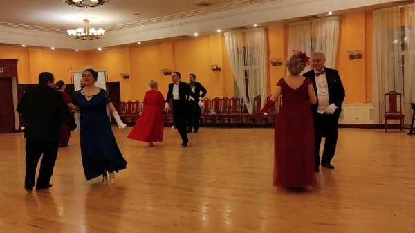 Рио-Рита, танец. Assemblés Ассамбле