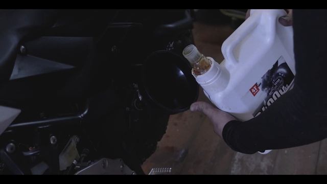 Планы по Опелю, меняем антифриз и масло на Suzuki GSR750 / Plans For Opel, Servicing Suzuki Gsr 750