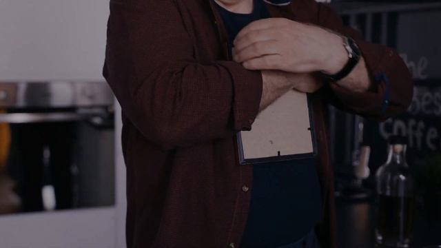 А плачут ли мужчины? "Мужчины не плачут..."Мила Григ.Читает Андрей Лукашенко смотреть онлайн